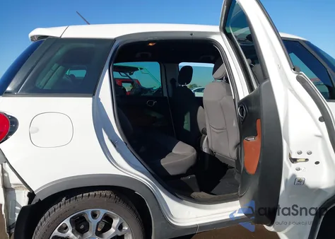 2014 Fiat 500L Trekking из США, поврежденный, VIN ZFBCFADH4EZ007394